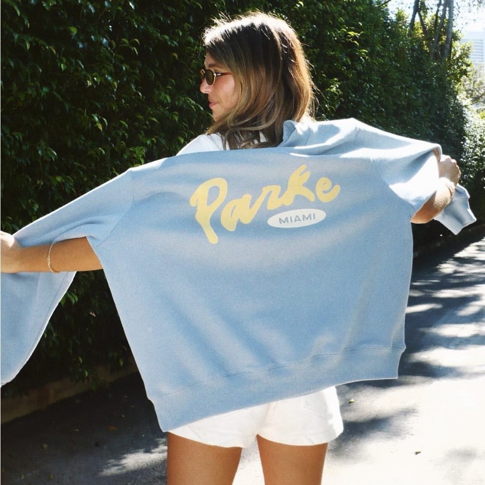 Parke Miami Mockneck